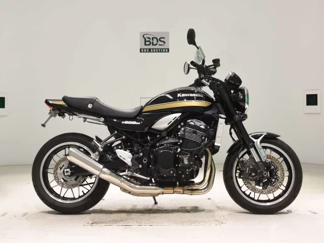 Kawasaki Z900RS лот № 7783 оценка 5  с аукциона в Японии
