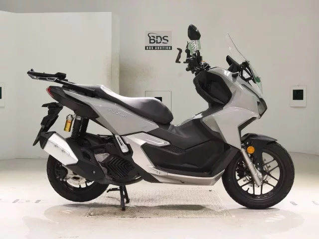 Honda ADV160