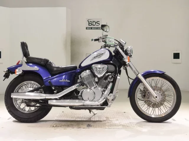 Honda STEED400 лот № 2983 оценка 4  с аукциона в Японии