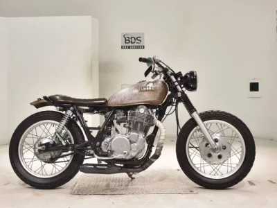 Yamaha SR500-2