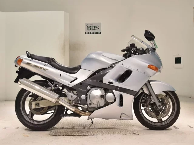 Kawasaki ZZR400-2