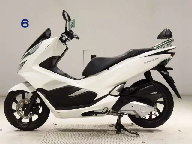 Honda PCX125-3