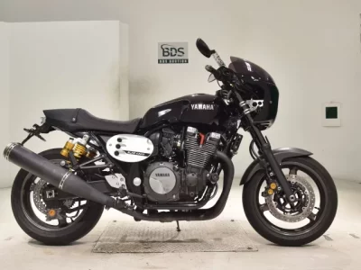 Yamaha XJR1300C