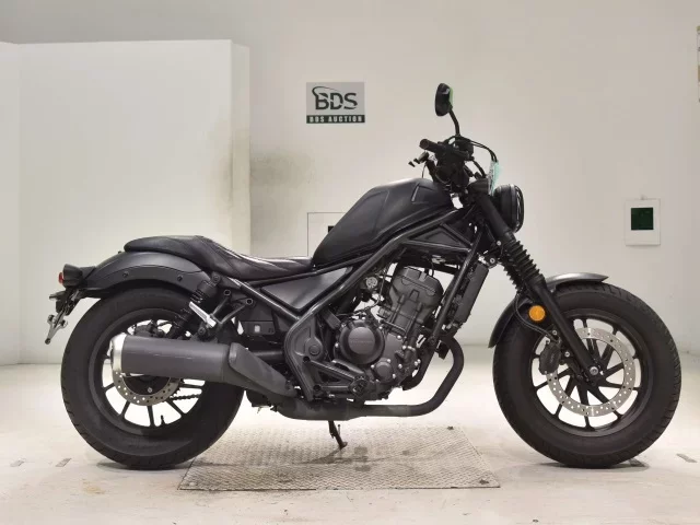 Honda REBEL 250A лот № 2842 оценка 5  с аукциона в Японии
