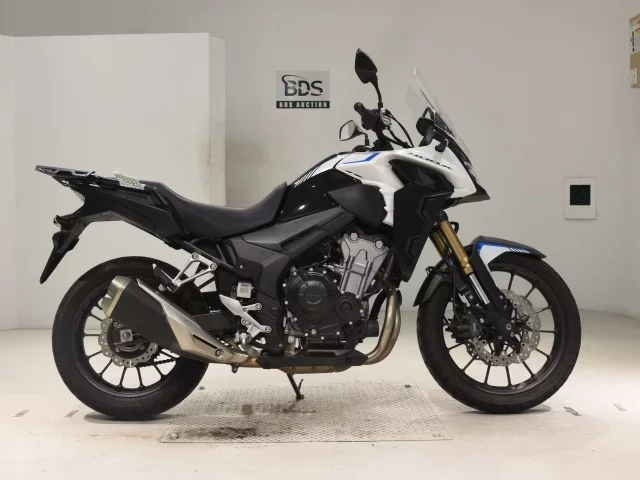 Honda 400X-2 лот № 0495 оценка 4  с аукциона в Японии