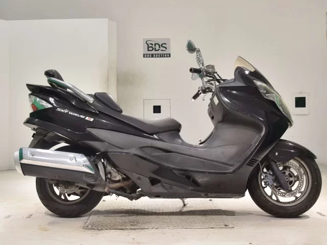Suzuki SKYWAVE 250S-3 лот № 0499 оценка 4  с аукциона в Японии