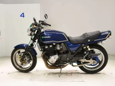 Kawasaki ZRX400  с аукциона в Японии