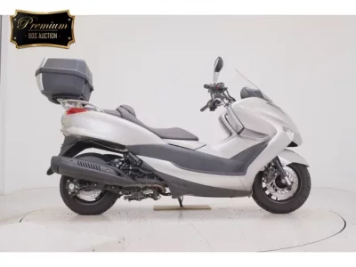 Yamaha MAJESTY 250-4