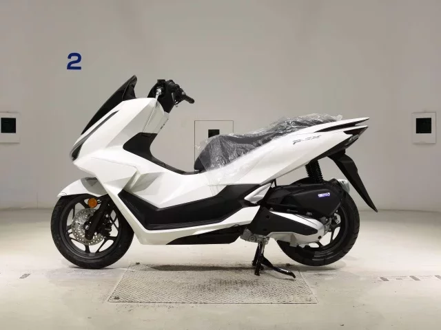 Honda PCX125-4