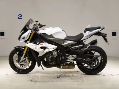 BMW BMW S1000R