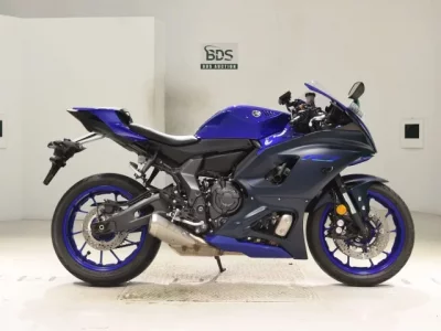 Yamaha YZF-R7-2