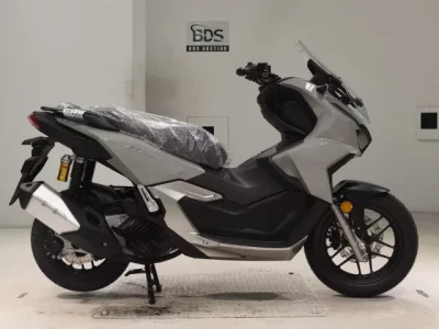 Honda ADV160