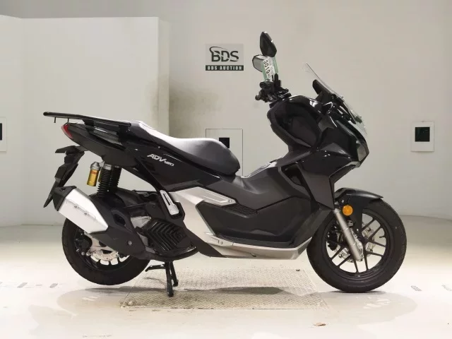 Honda ADV160