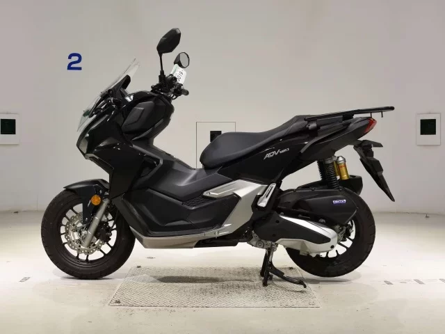 Honda ADV160
