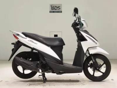 Suzuki ADDRESS110-2