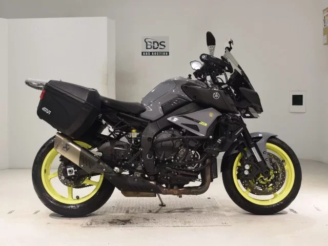 Yamaha MT-10 лот № 0159 оценка 5  с аукциона в Японии