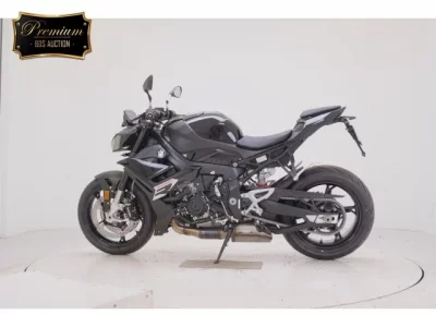 BMW BMW S1000R