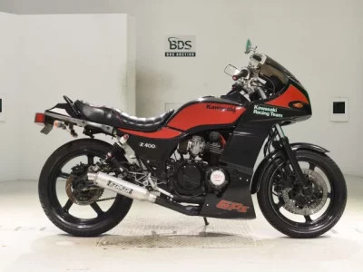 Kawasaki GPZ400F