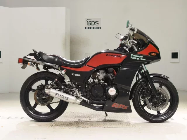 Kawasaki GPZ400F