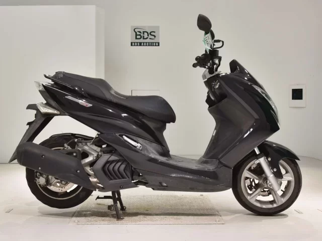 Yamaha MAJESTY 155S