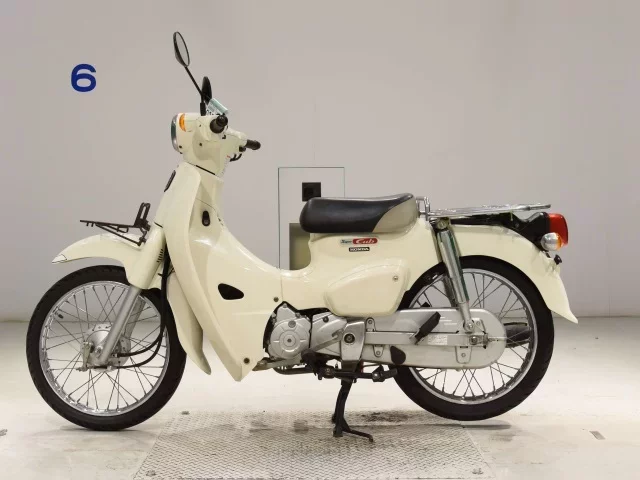 Honda C110-3
