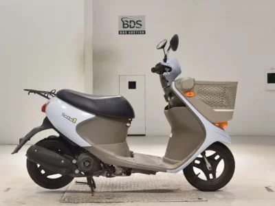 Suzuki LET S4