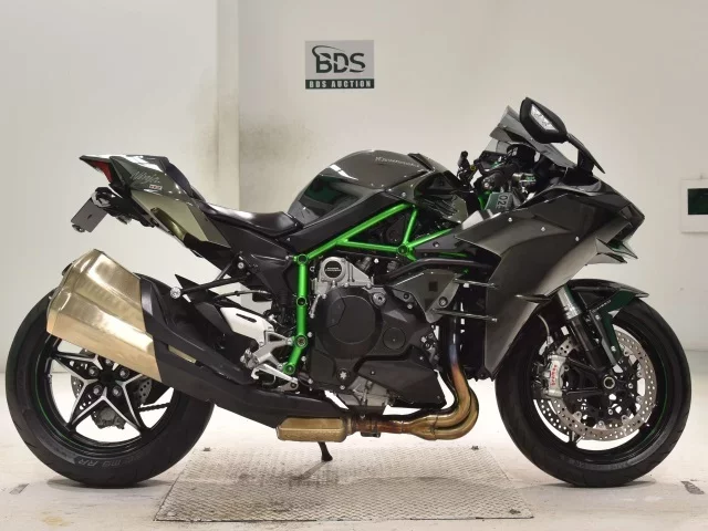 Kawasaki NINJA H2 лот № 0254 оценка 5  с аукциона в Японии