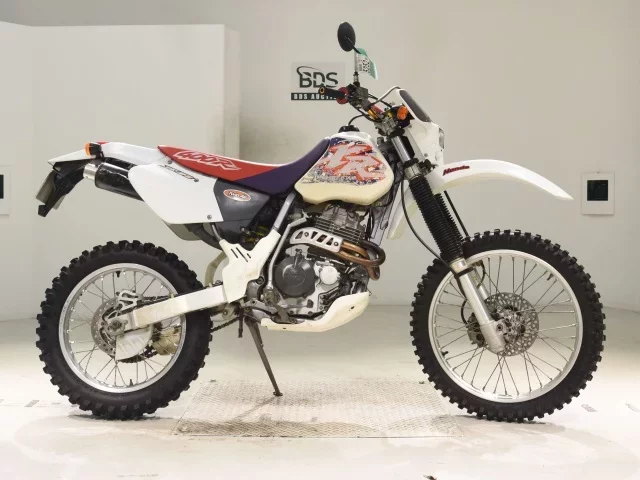 Honda XR400R лот № 5252 оценка 4  с аукциона в Японии