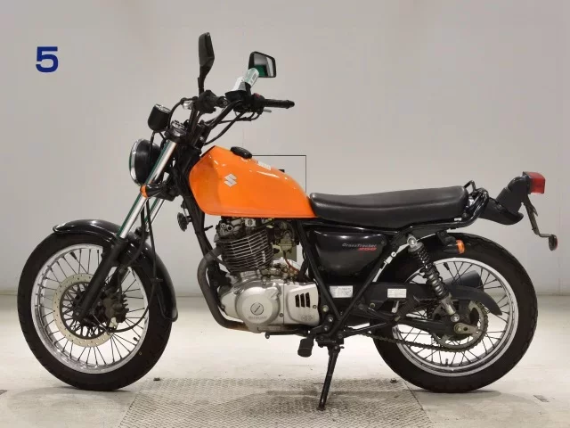 Suzuki GLASS TRACKER BIG BOY
