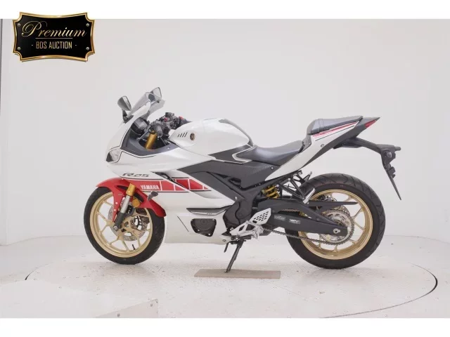 Yamaha YZF-R25A