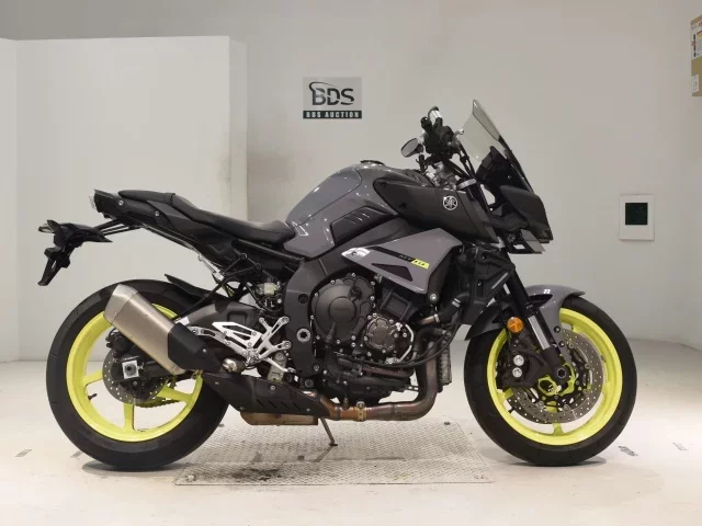 Yamaha MT-10 лот № 0129 оценка 5  с аукциона в Японии