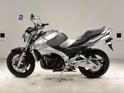 Suzuki GSR600  с аукциона в Японии