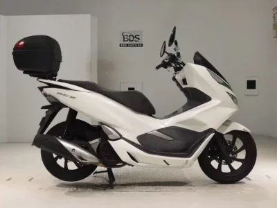 Honda PCX125-3
