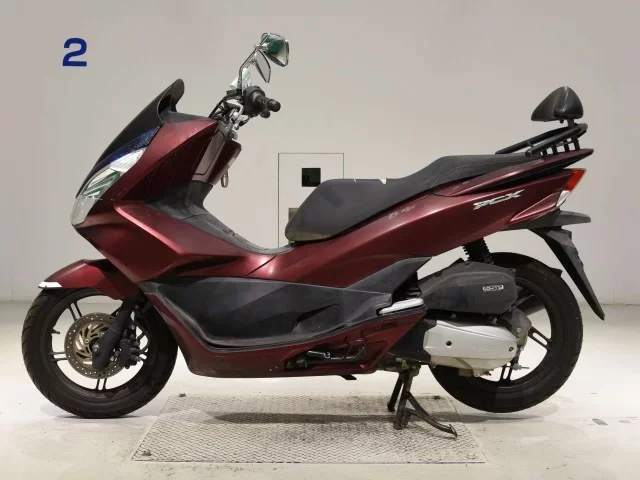 Honda PCX125-2