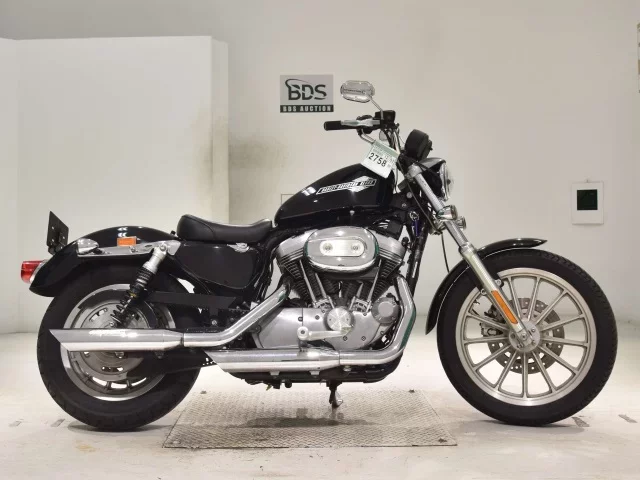 Harley-Davidson HARLEY XL883 лот № 2758 оценка 4  с аукциона в Японии