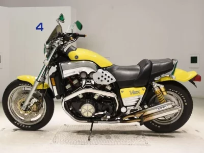 Yamaha V-MAX  с аукциона в Японии