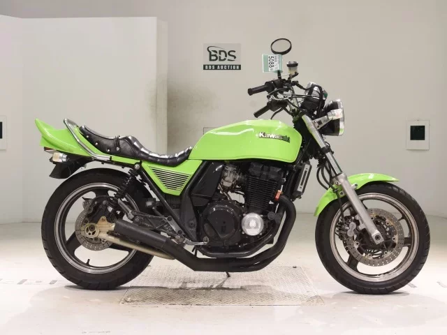 Kawasaki ZRX-2 лот № 5088 оценка 4  с аукциона в Японии
