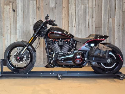 Harley-Davidson HARLEY FXDR114