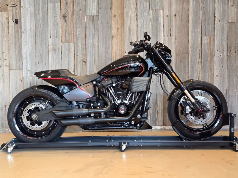 Harley-Davidson HARLEY FXDR114