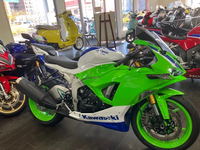 Kawasaki NINJA ZX-6R