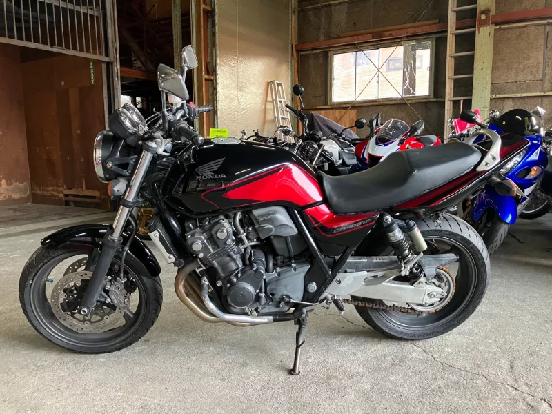Honda CB400SF