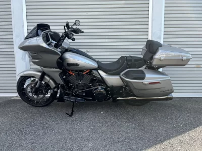 Harley-Davidson HARLEY FLTRXSE1800CVO