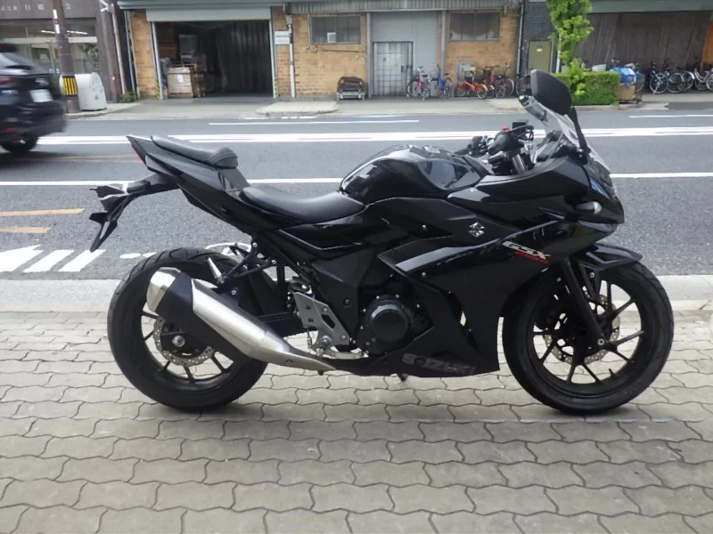 Suzuki GSX250R