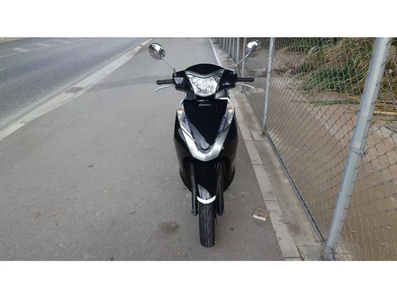 Honda LEAD 125