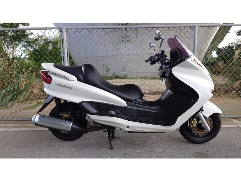 Yamaha MAJESTY 250C