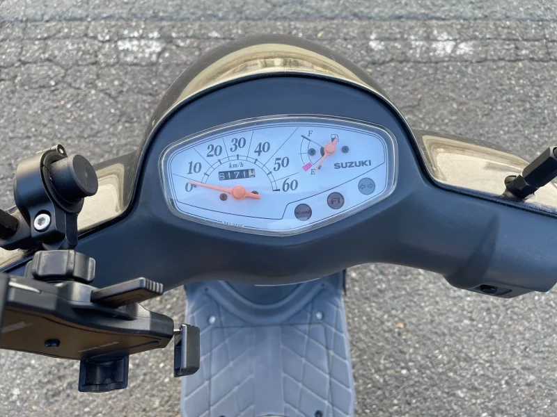 Suzuki LET S4