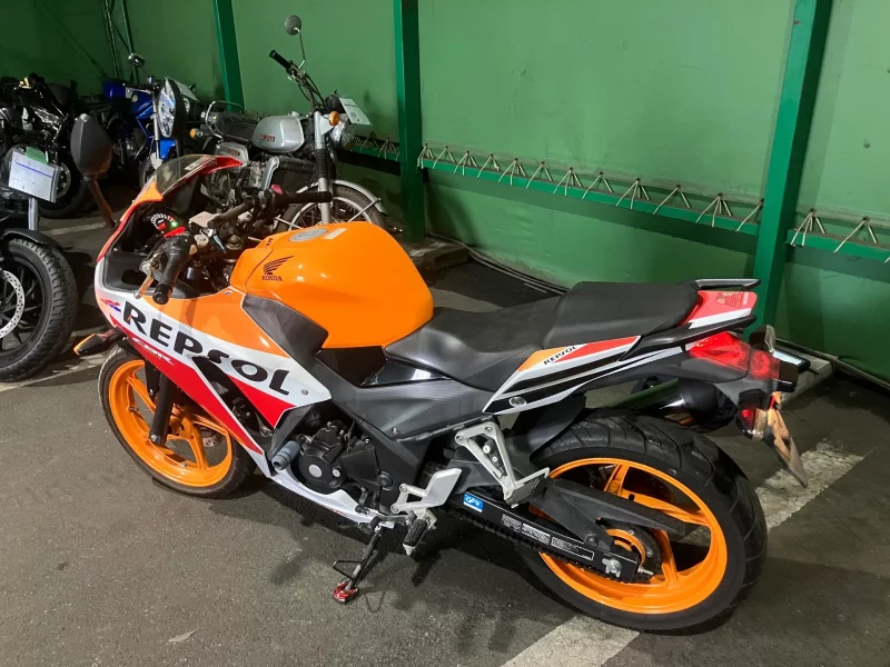 Honda CBR250R ABS