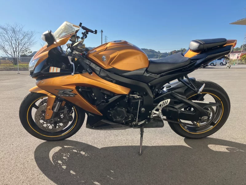 Suzuki GSX-R750