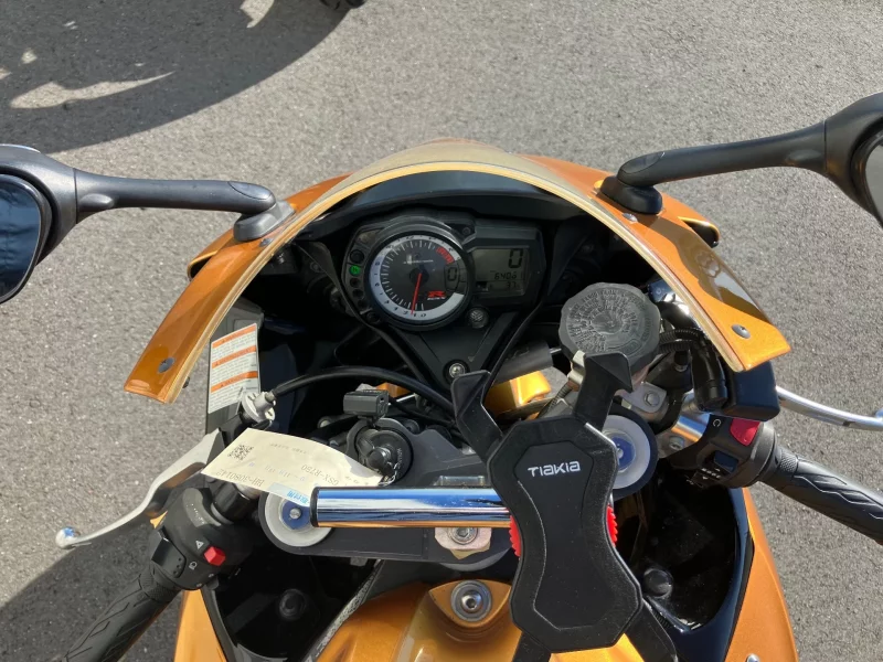 Suzuki GSX-R750