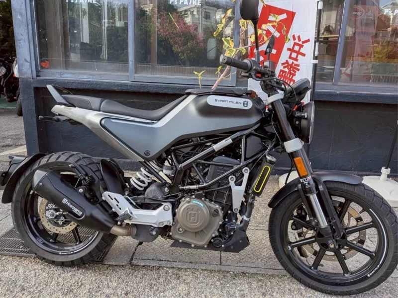 Other HUSQUARNA SVARTPILEN 250